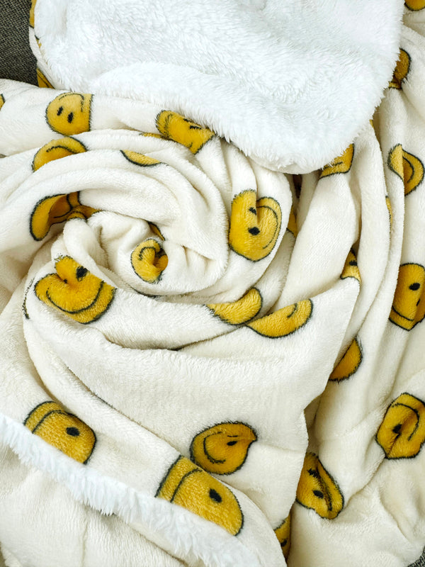 Ultra Plush Happy Face Pet Blanket